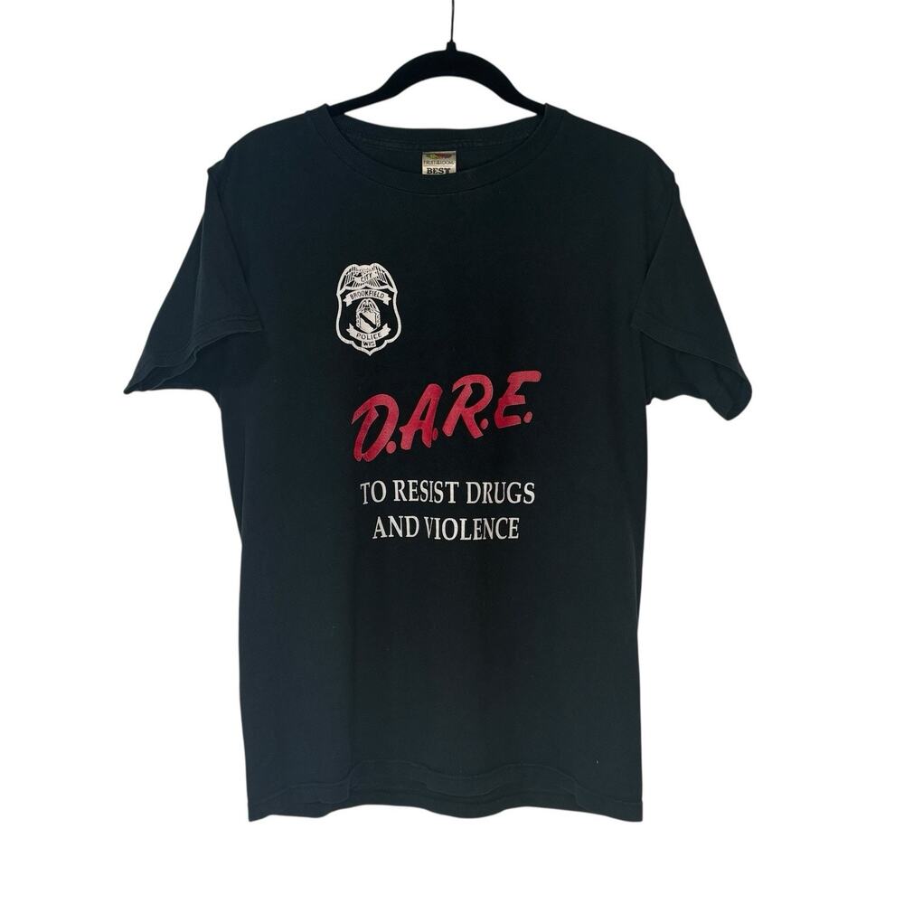 Vintage 90s D.A.R.E. Black Graphic Tee Brookfield, WI P.D. Good condition M